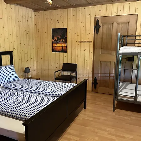 아파트 Auf Bauernhof Mit Hotpot Und Sauna Sumiswald