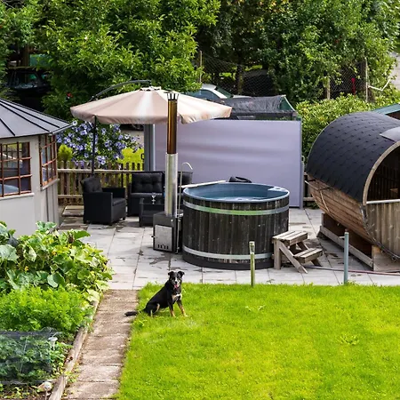 아파트 Auf Bauernhof Mit Hotpot Und Sauna *