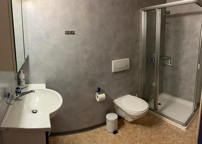 아파트 Auf Bauernhof Mit Hotpot Und Sauna *