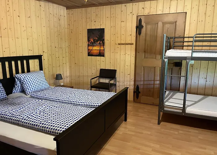아파트 Auf Bauernhof Mit Hotpot Und Sauna Sumiswald